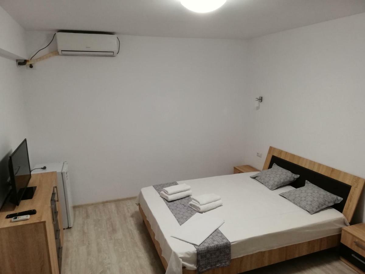 Complex Central Orsova Motel Екстериор снимка